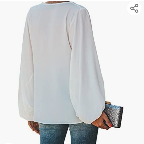 Women's Casual Sweet & Cute Loose Shirt Balloon Sleeve V-Neck Blouse Top - Picture 3 of 6